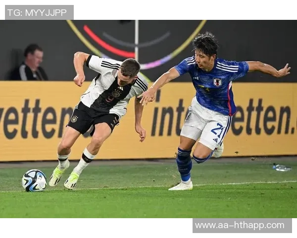 约维奇半场表现惨淡仅得4分4板1助1断展现真实实力